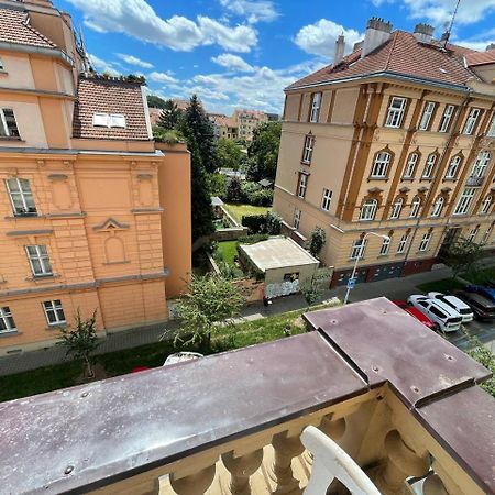 Rooms Veveri - Uvoz, 10 Min Peski Do Centru Brünn Exterior foto