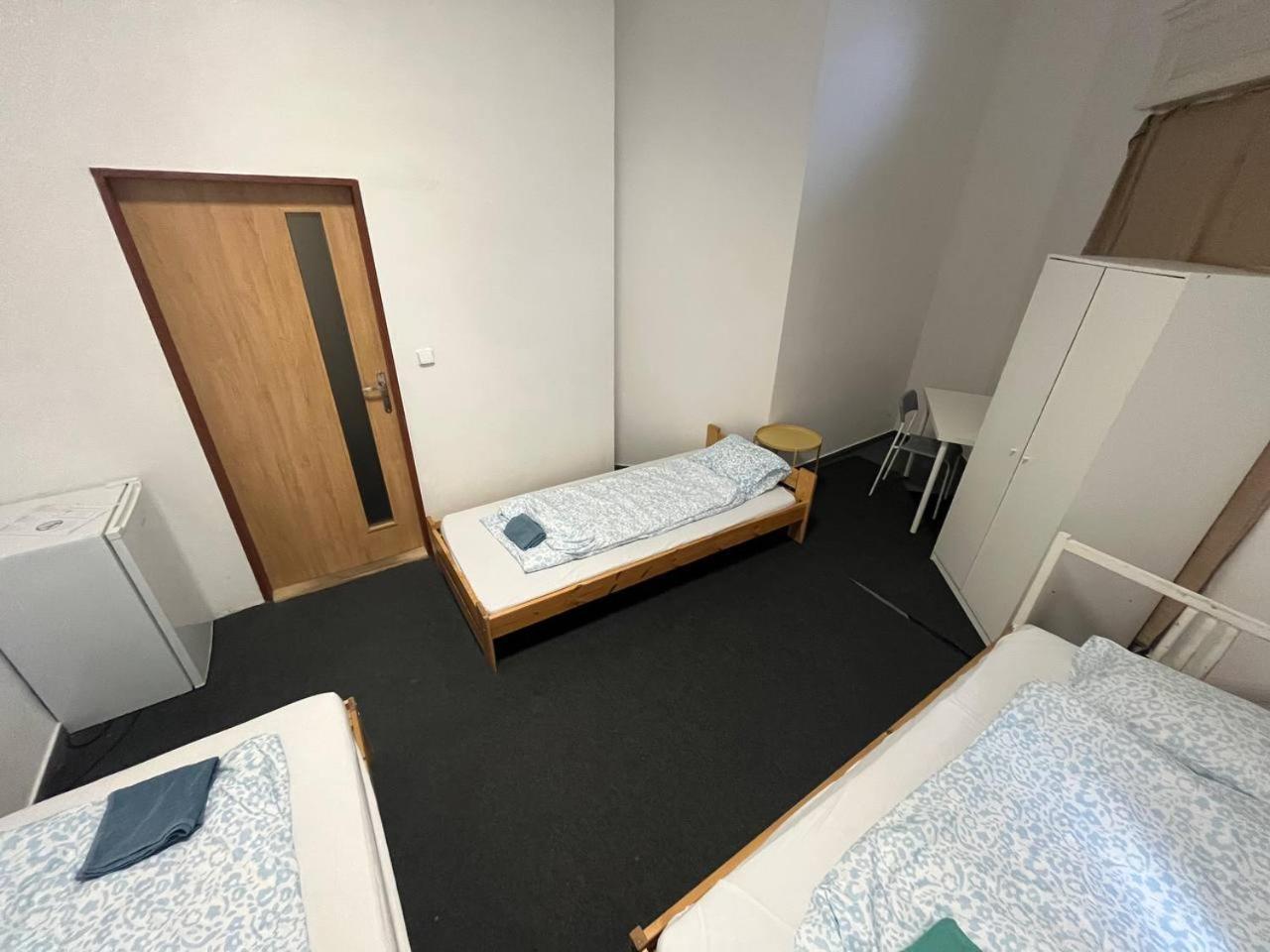 Rooms Veveri - Uvoz, 10 Min Peski Do Centru Brünn Exterior foto